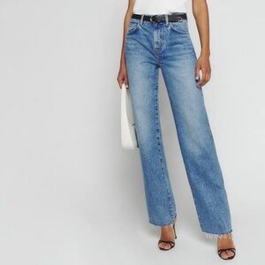 Reformation Val Mid Rise 90s Straight Jean in Colorado wash
